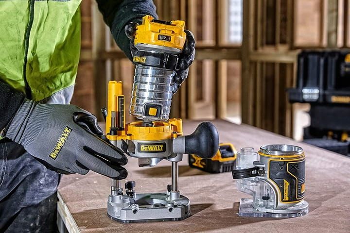 Dewalt Frezarka Górnowrzecionowa Xr 18V Bez Akumulatora