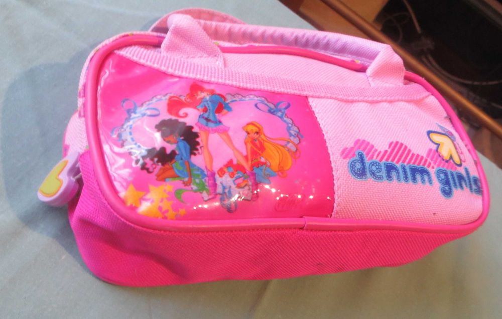 Mala de Criança Denim Girl, com Bonecas, Bolas, Carros Total 22 peças