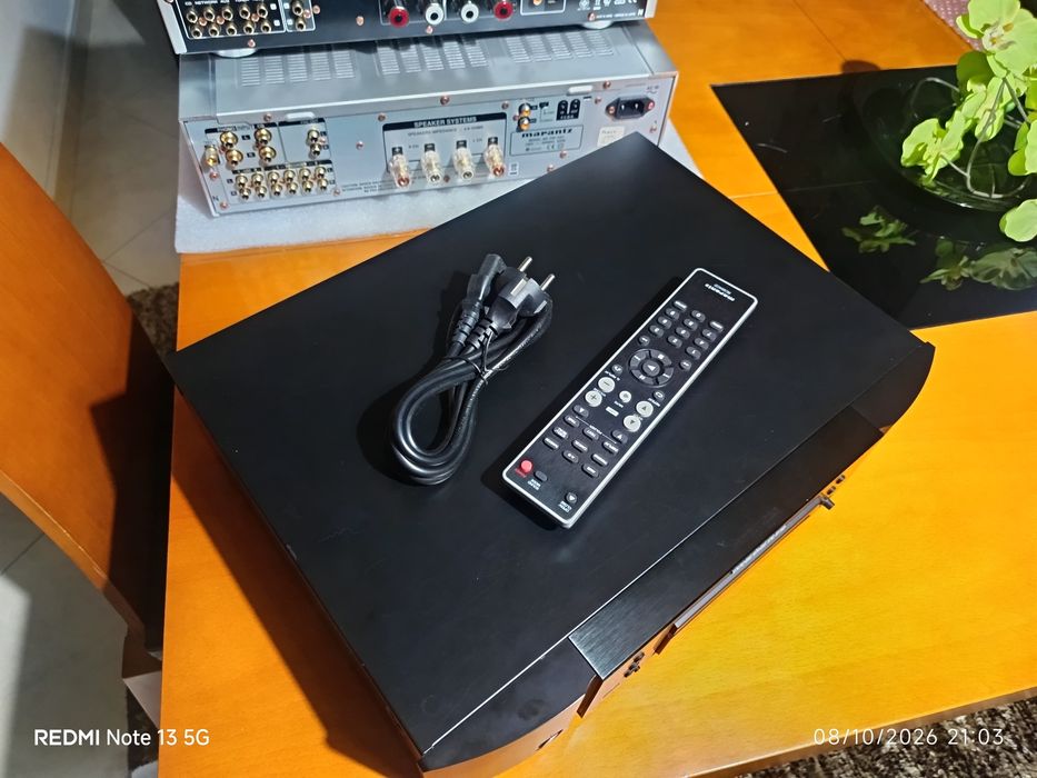 Marantz CD 6007 com comando