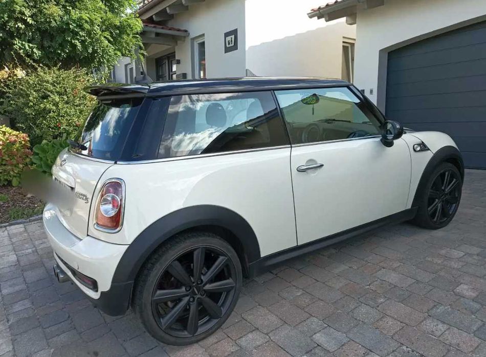 Розборка MINI Cooper S шрот, запчасти б/у Міні купер С