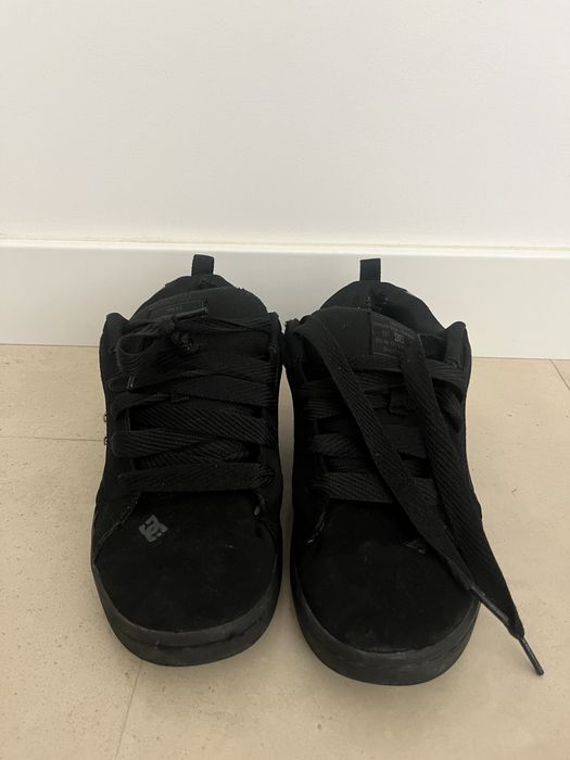 Ténis DC Shoes Pretos – Tamanho 39 – Usados