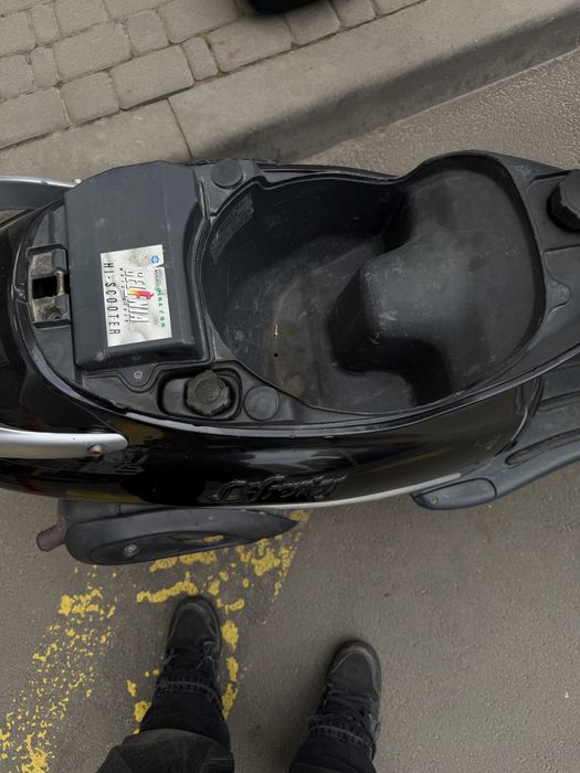 Piaggio Liberty 49,9 на документах