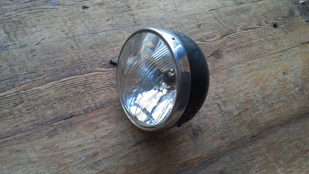 Передняя фара на мотоцикл советский