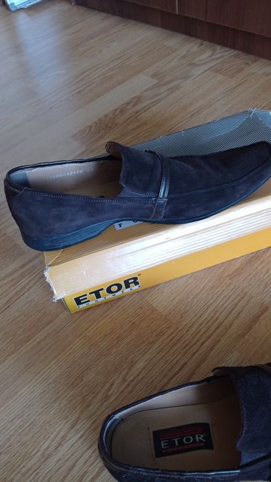 Чоловічі замшеві туфлі 42 розміру