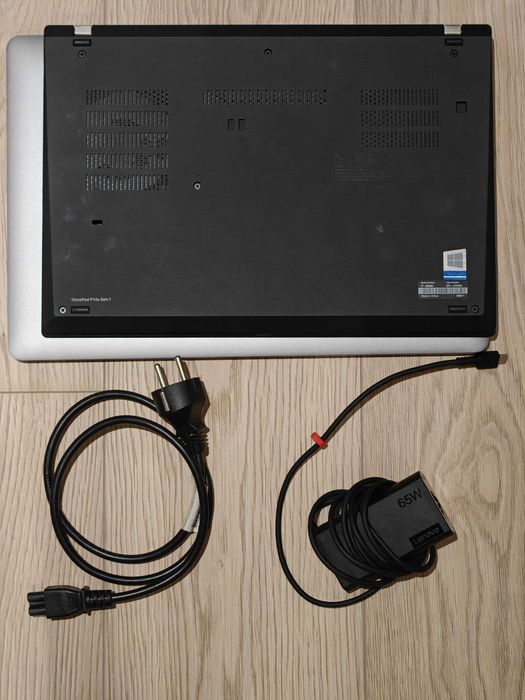 Portátil Lenovo ThinkPad P14s Gen 1 (20Y1CTO1WW)