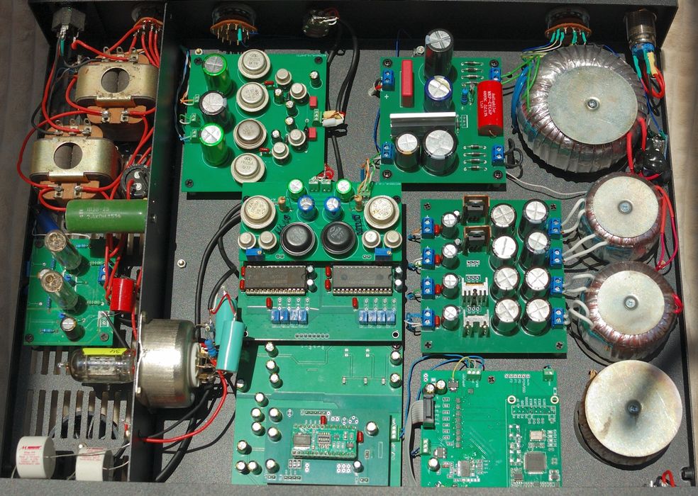 ЦАП мультибітний і ламповий Schiit Modi Multibit / R2R Tube HI-RES DAC