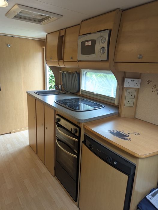 Caravana/ Rodado Duplo / 6 pessoas/levo ao local