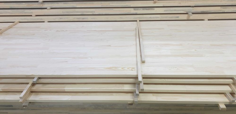 Меблевий Щит (сосна) 18м та 40ммм