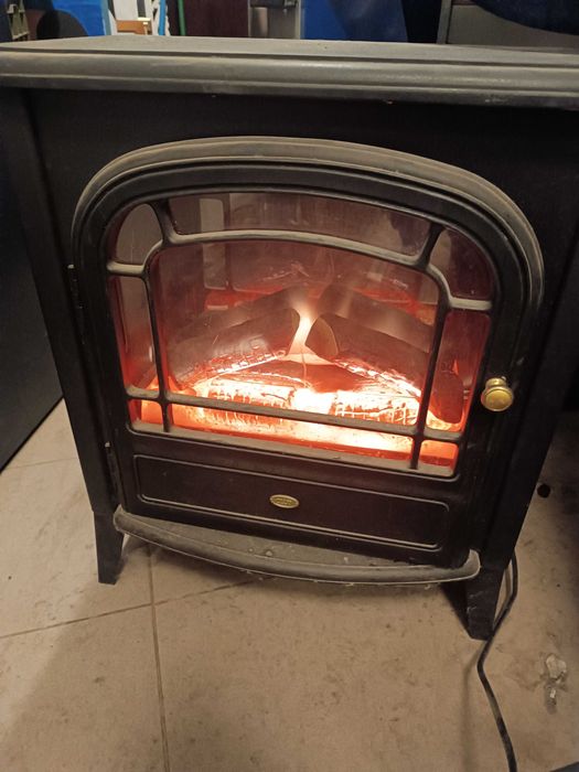 piecyk elektryczny kominek koza grzejnik