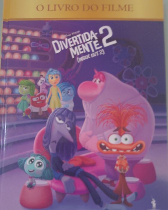 Vários livros infantis