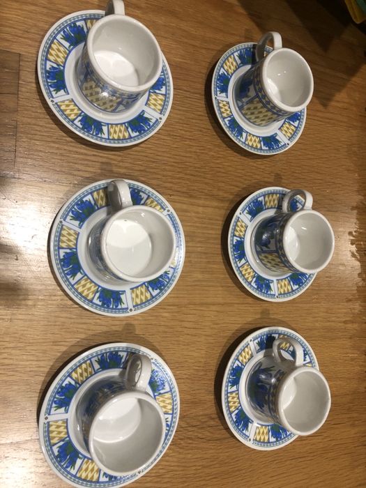 Coffee Cups428625666759075841