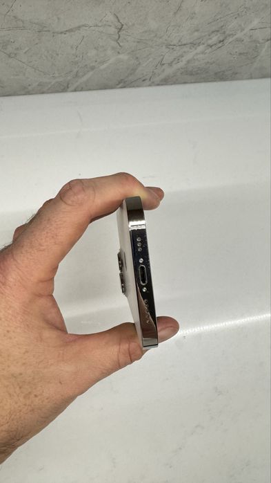 Продам Iphone 13 Pro 256 GB Silver