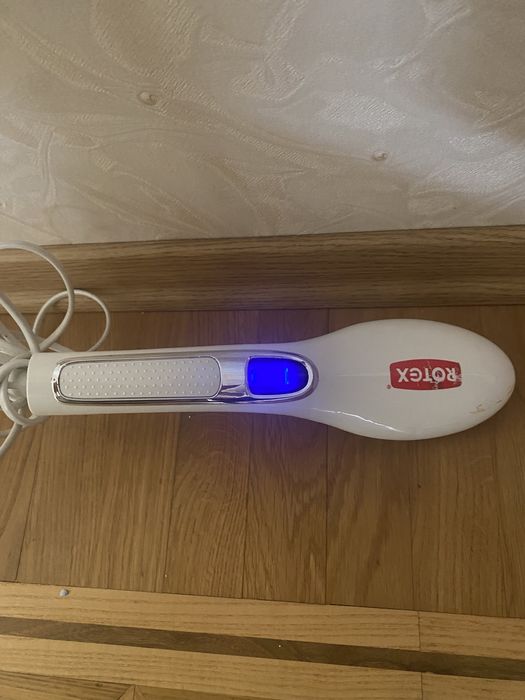 Випрямлювач-щітка