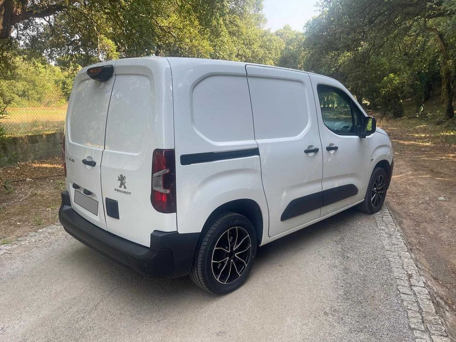 Peugeot Partner 1.5 Blue-HDi Premium Caixa Inox