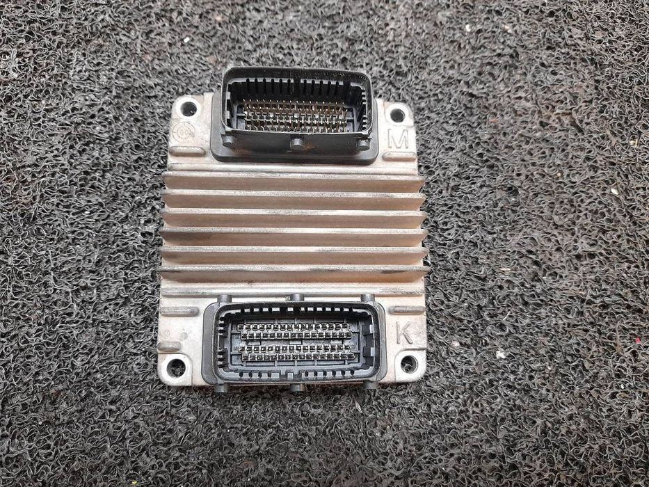 CENTRALINA MOTOR UCE OPEL CORSA C 2001