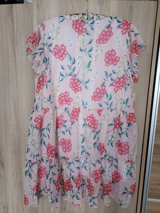 sukienka 42/44 kwiaty