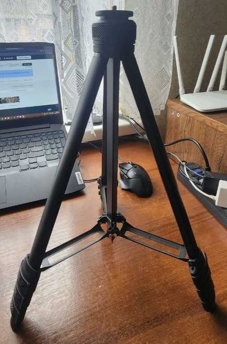 Canon EOS 600D +великий комплект