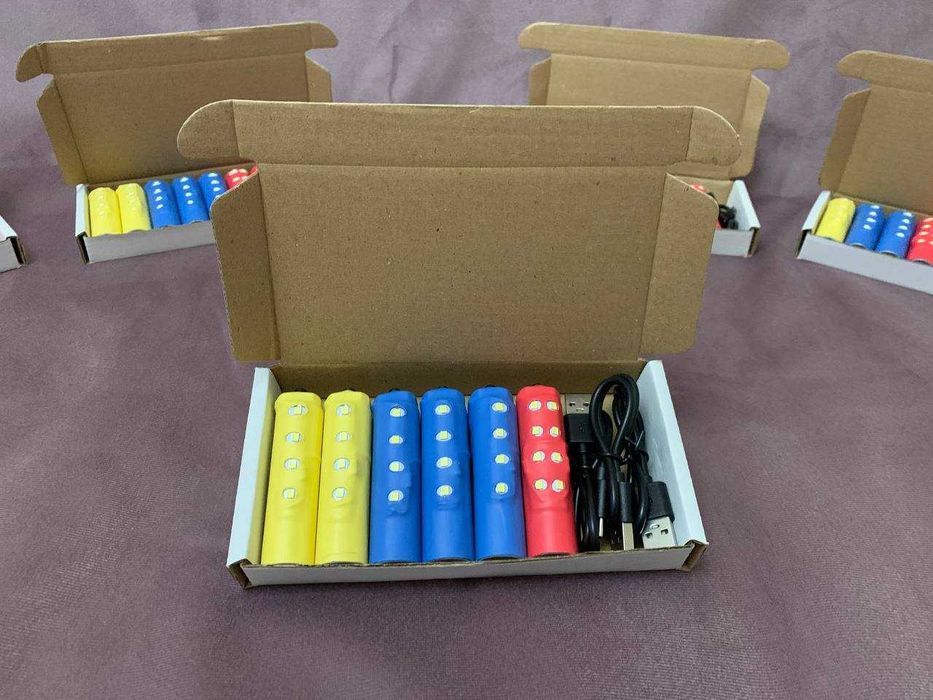 Світильник акумуляторний, аварійне світло, зарядка 2 години. ліхтарик