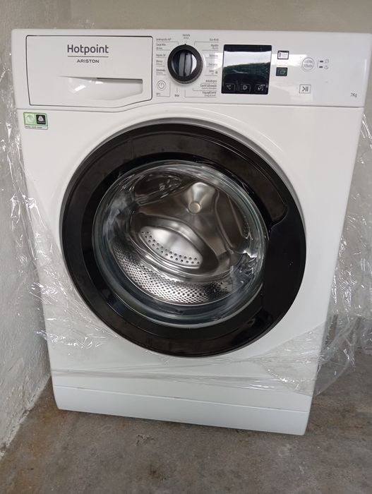 Máquina lavar roupa Ariston 7kg