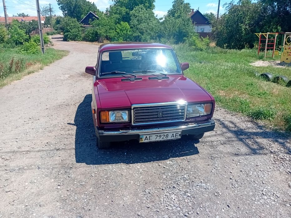 Продам ваз 2107  в отличном  состояний