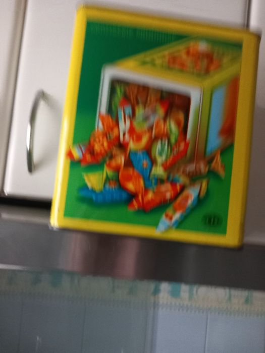 Lata antiga  polaca de rebuçados