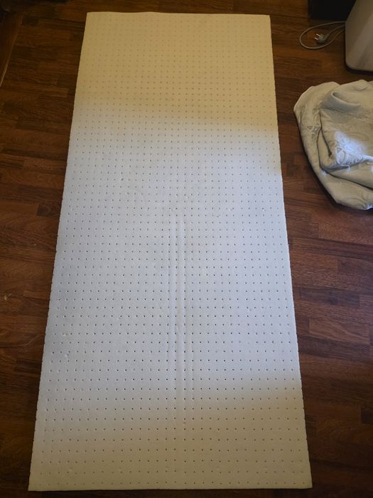 Materac nawierzchniowy z lateksu 3cm grubości  90x200cm 200x90cm