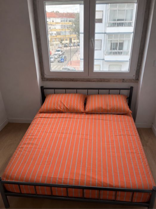 Quarto Mem Martins Despesas Incluidas