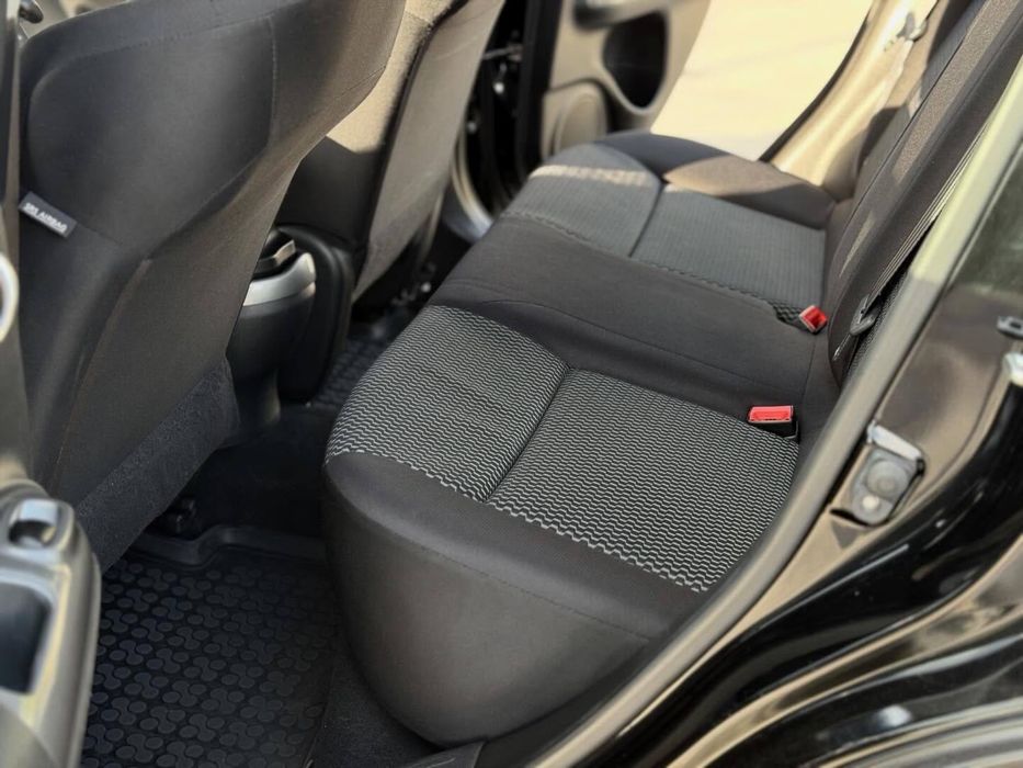 Nissan Juke 2015г Restyle 1.6 Бензин Автомат Маленький пробег (Обмен | Кредит )