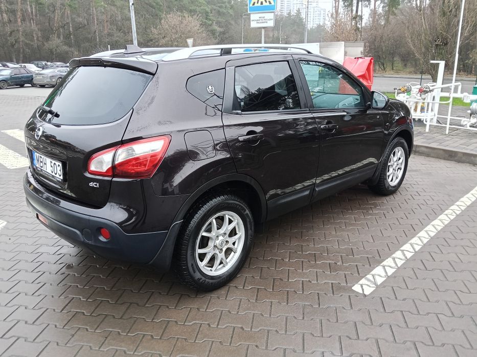 Ніссан Кашкай (qashqai) 2011