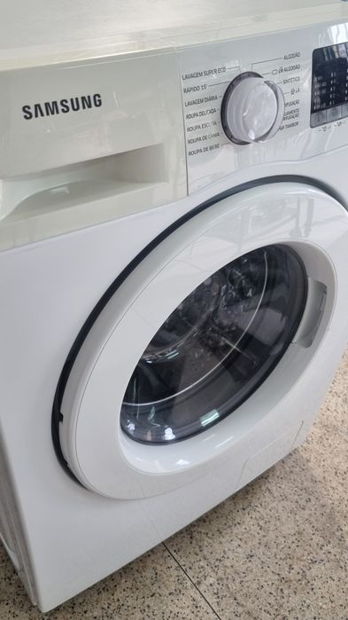 Máquina de Lavar Roupa Eco Bubble, 8 kg 1400rpm