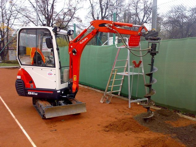 Wynajem koparka minikoparka koparko ładowarka sprzęt budowlany