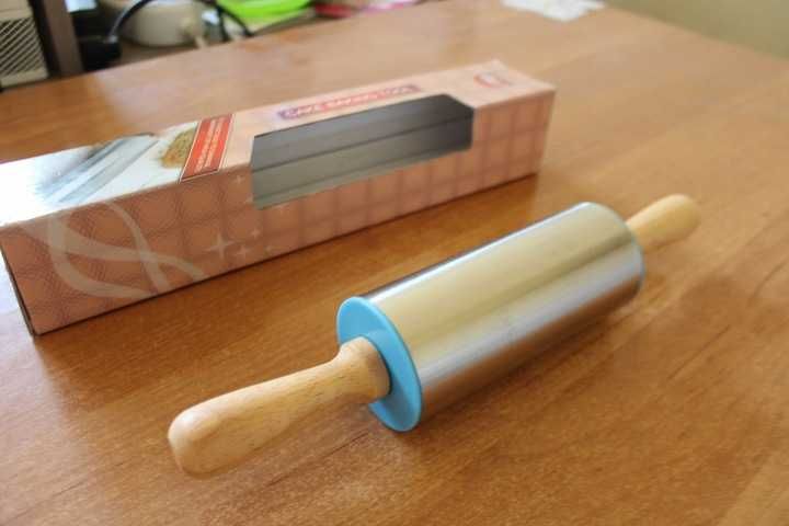 Wałek kuchenny stalowy mały podręczny nieprzywierający