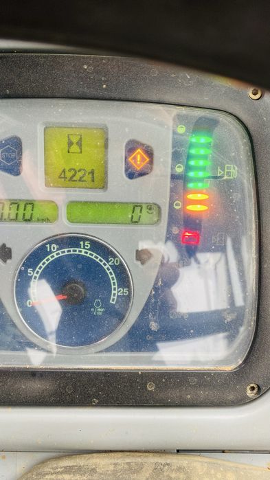 Sadowniczy new holland