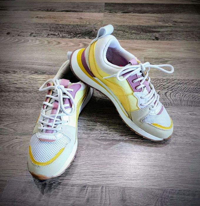 Кроссовки Zara, сникерсы, кросівки, р37