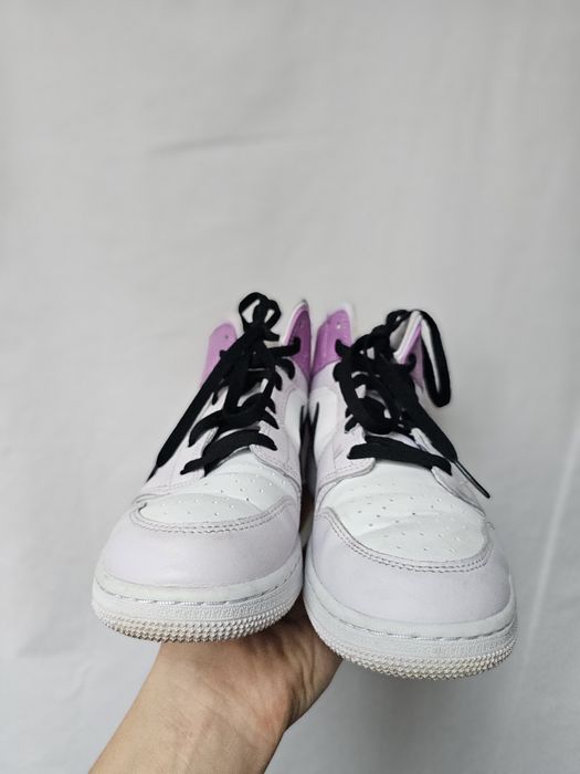 Nike Air Jordan 1 Mid GS Barely Grape rozmiar 39