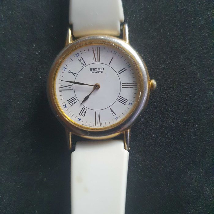 Zegarek kwarcowy damski pozlacany Seico , rzymska tarcza unikat
