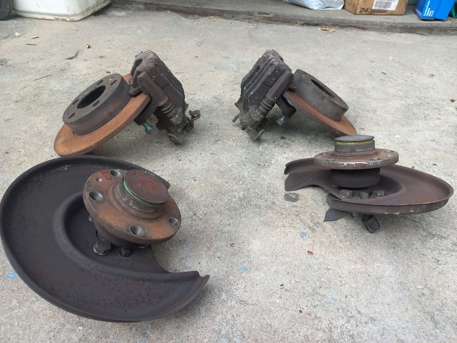 Cubos Traseiros Ibiza 6L