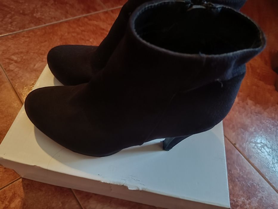 Botas em bom estado