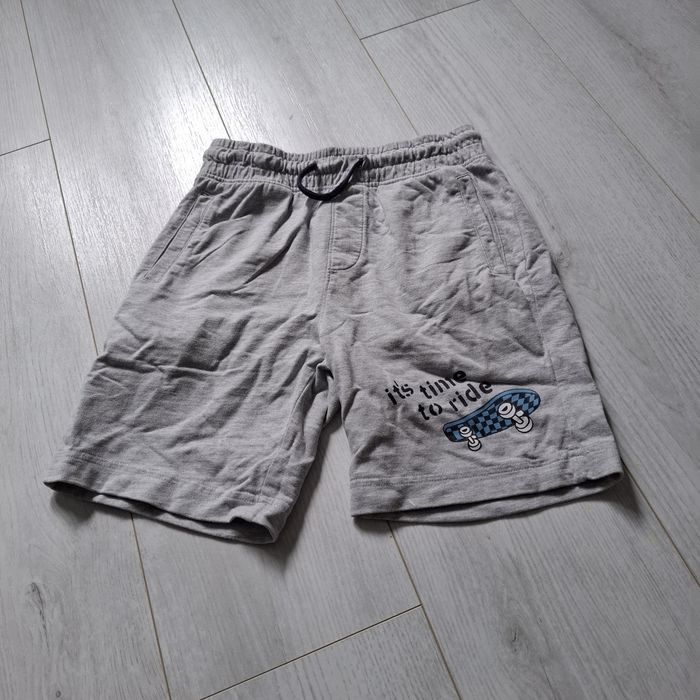 Spodenki chłopięce