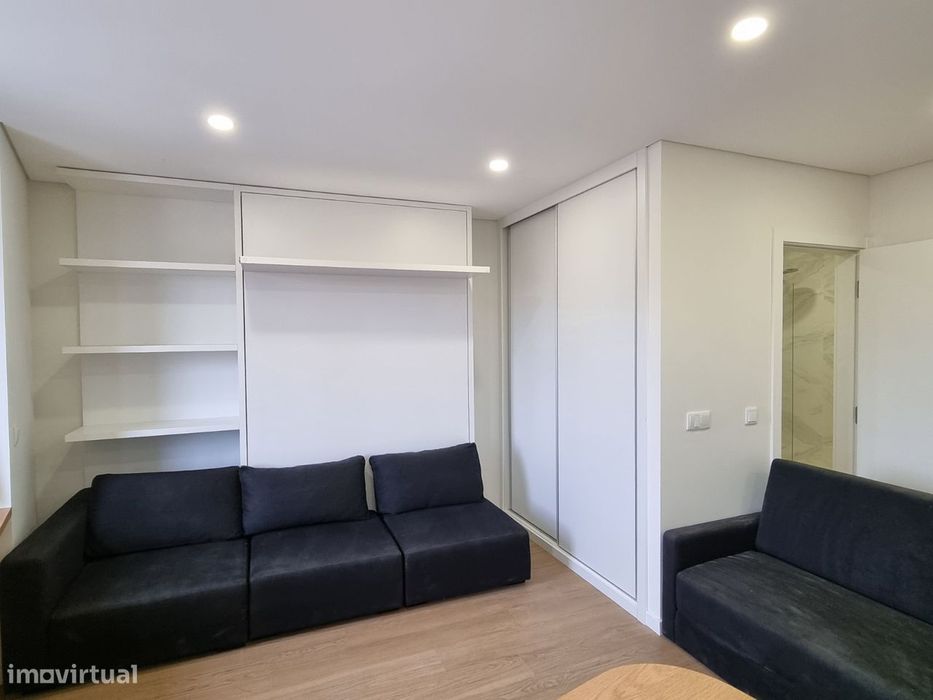 Apartamento T0 Kit novo, ao Hospital de S. João