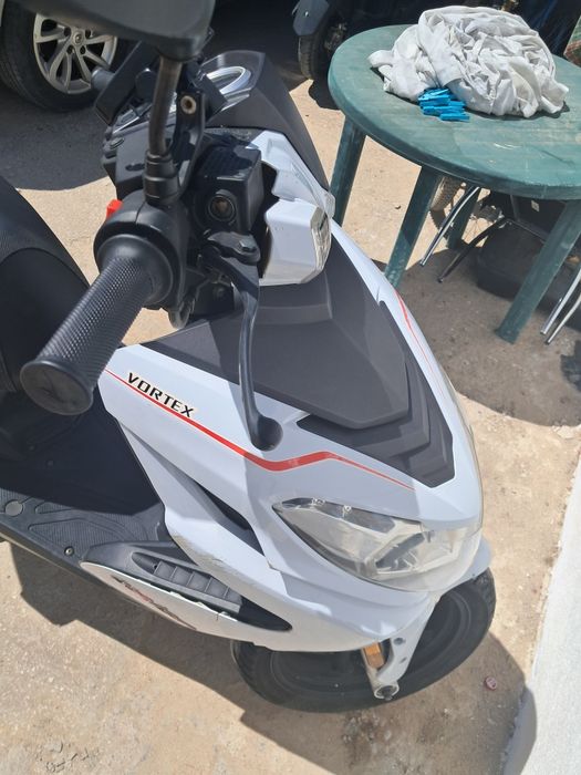 Vortex 125 cc model 2018. Running 35000 kilometers.