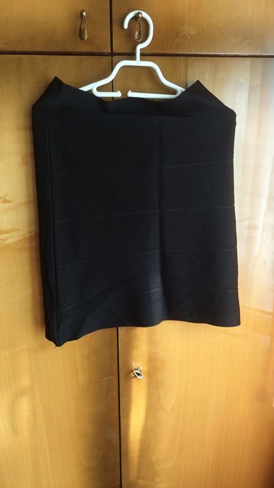 Damska spódnica mini bandażowa czarna Amor&Psyche M jak nowa