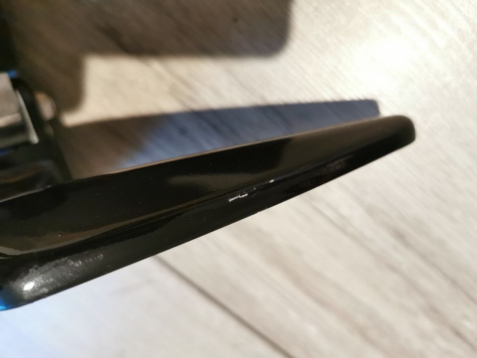 Yamaha XVS 1300 v star podnóżek pasażera tył prawy uchwyt mocowanie