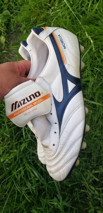 Mizuno Morelia бутси 47р. Стан нових