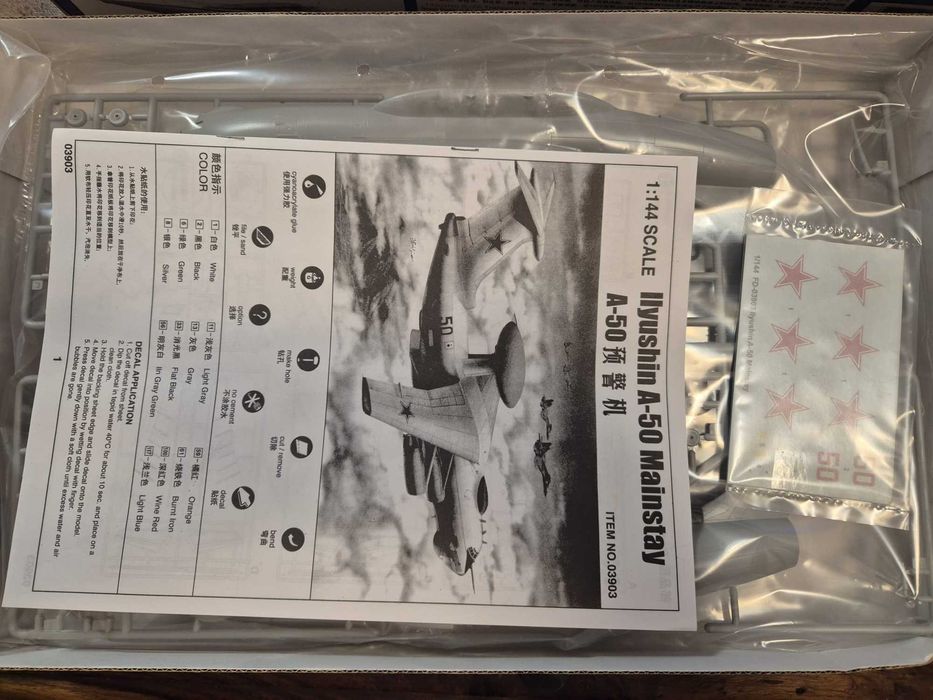 Kits Modelismo Trumpeter 1/144 Ilyushin IL-76 Transport e Ilyushin A-50 Mainstay  Novos