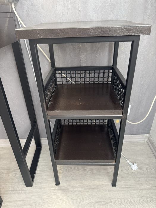 Гримерное зеркало, столик для макияжа