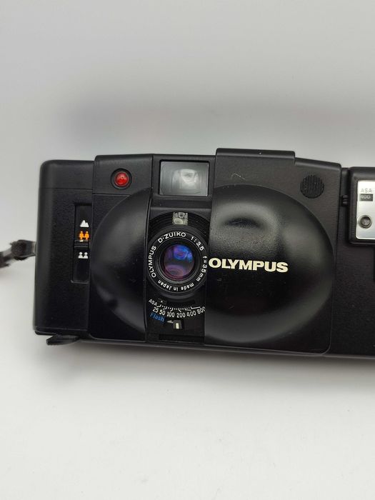 Apparat  Olympus XA2.