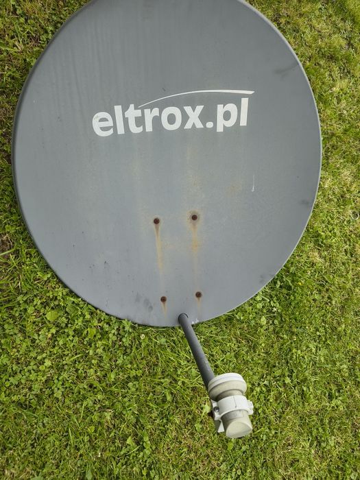 Antena satelitarna z adapterem