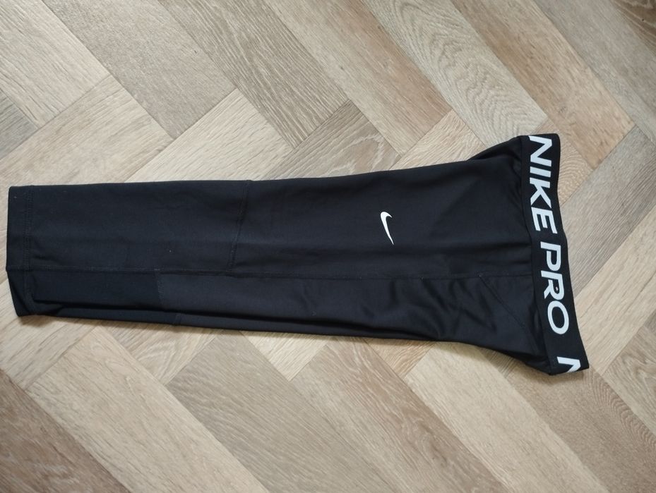 Леггинсы Nike pro p.M