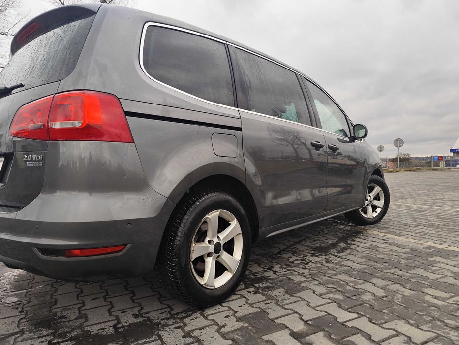 VW Sharan 2012 rok